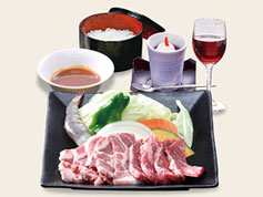 [写真]島根和牛・豚肉コース・彩(いろどり)